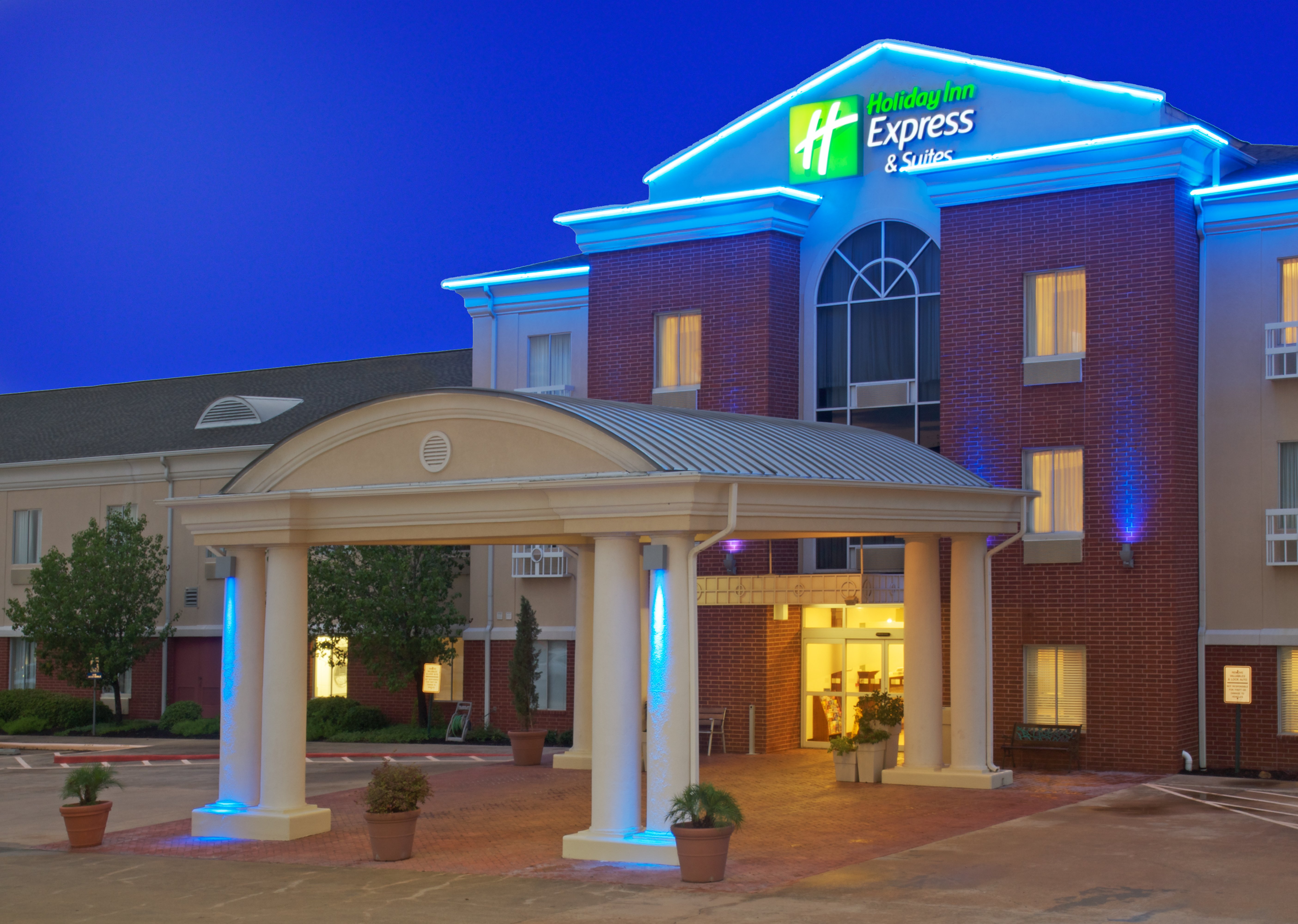 Holiday Inn Express Hotel Suites Livingston 4/37