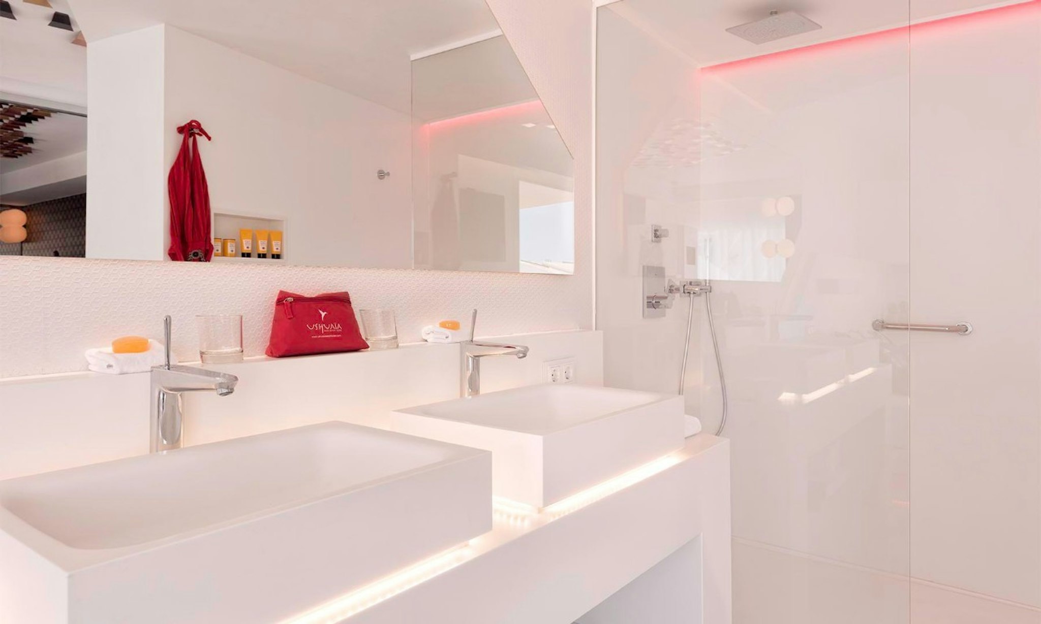 Backstage, Suite، Ushuaia Ibiza Beach Hotel - Adults Only 3/3