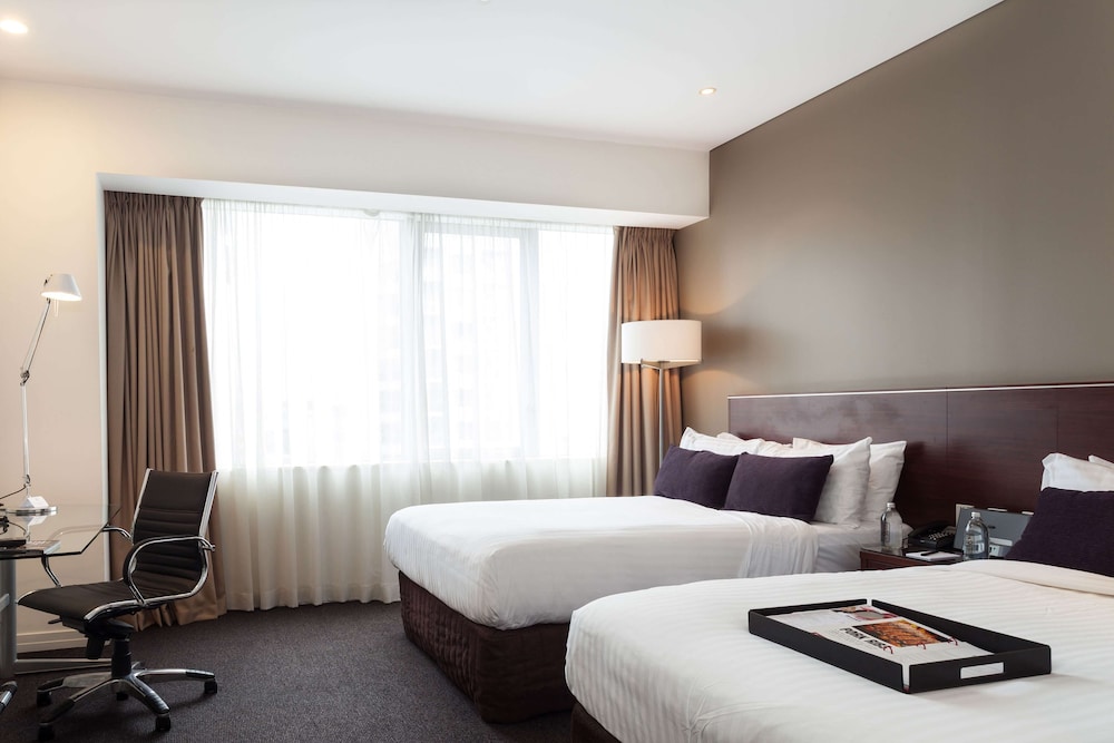 Rydges Auckland 15/82