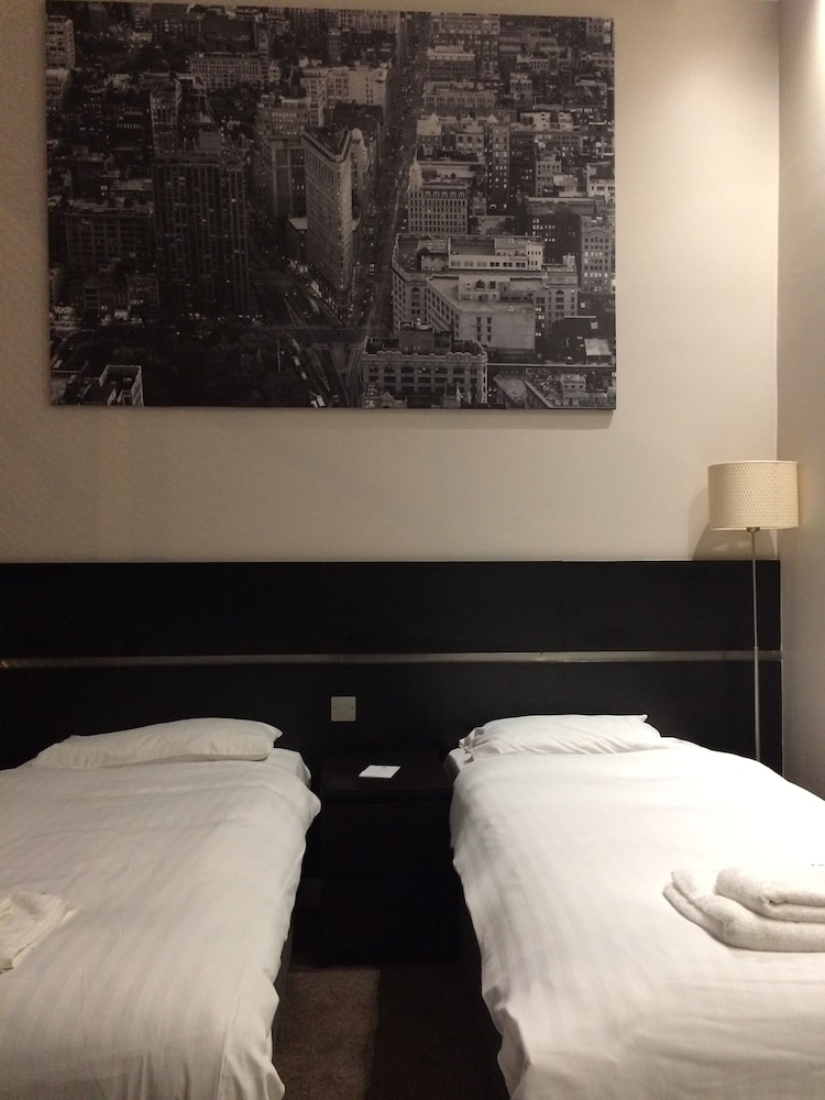 Best Western The Hatfield Hotel 27/41