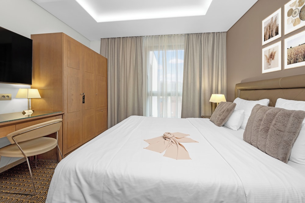 TWIN/DOUBLE ROOM SUPERIOR