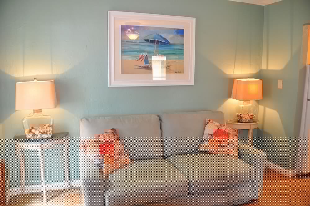 Lido Islander Inn And Suites 31/56