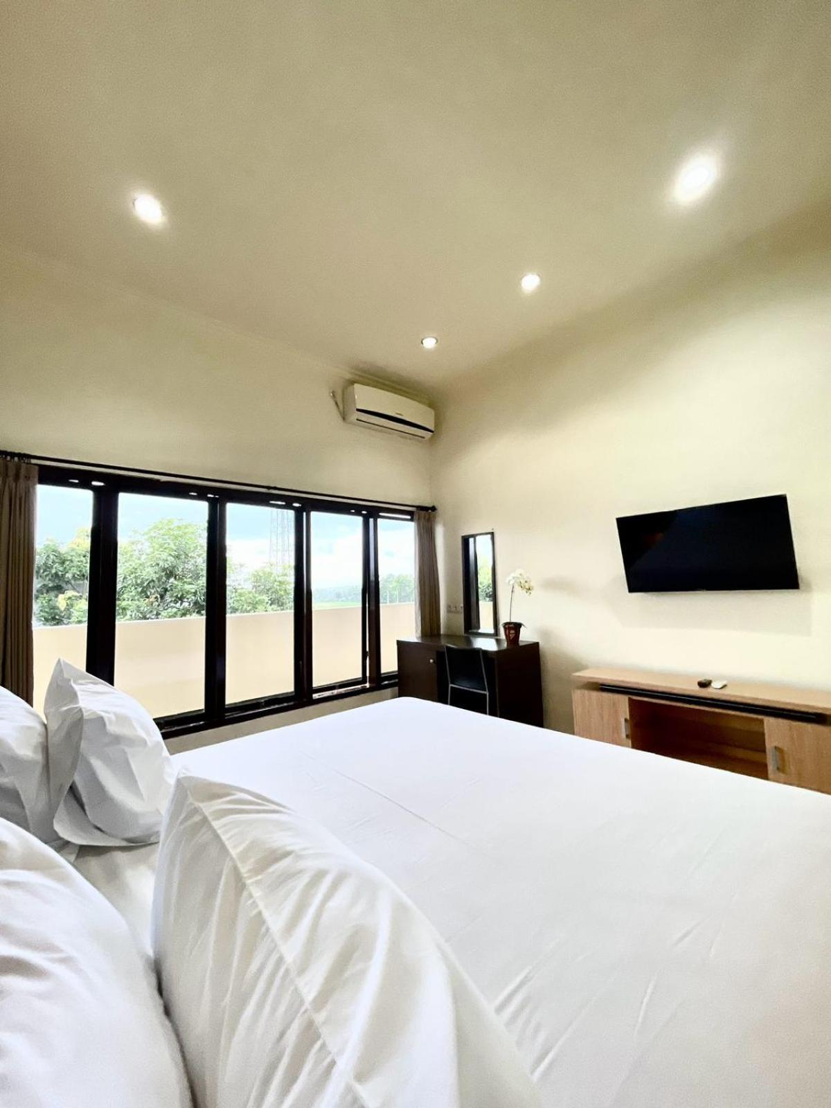 Mahkota Hotel 17/56