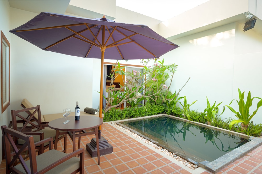 Amatak Boutique Hotel 30/50
