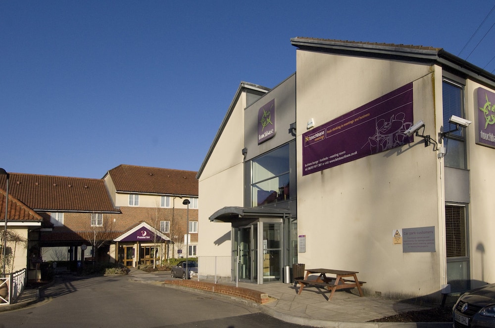 Premier Inn Swindon West 42/53