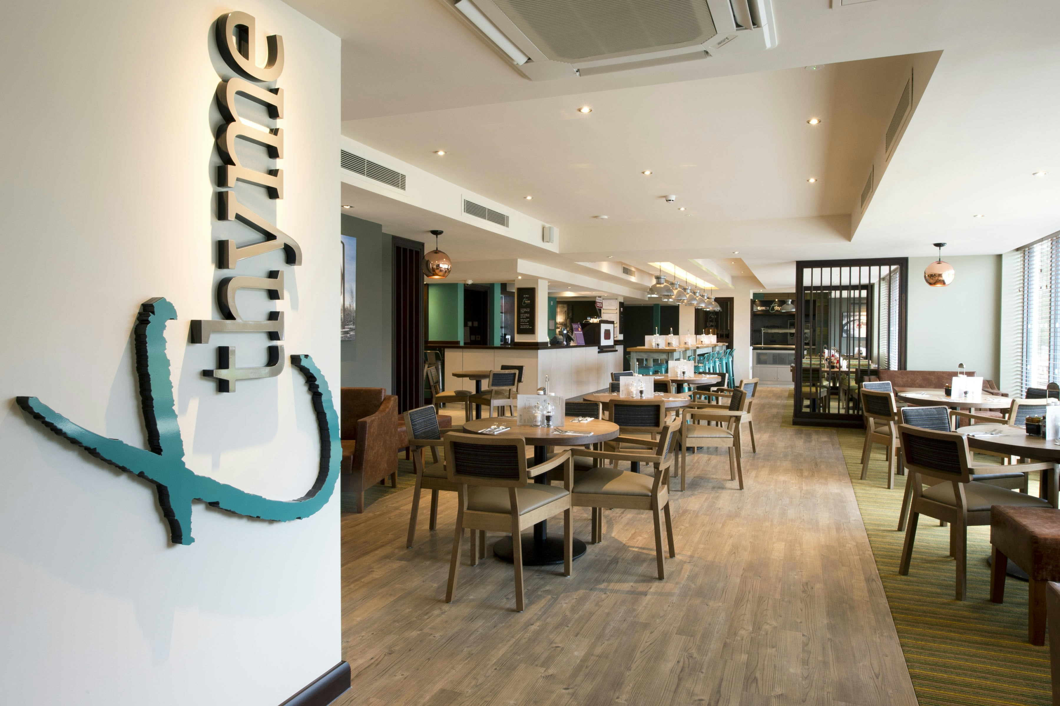 Premier Inn Newbury Town Centre South (A339) 18/27
