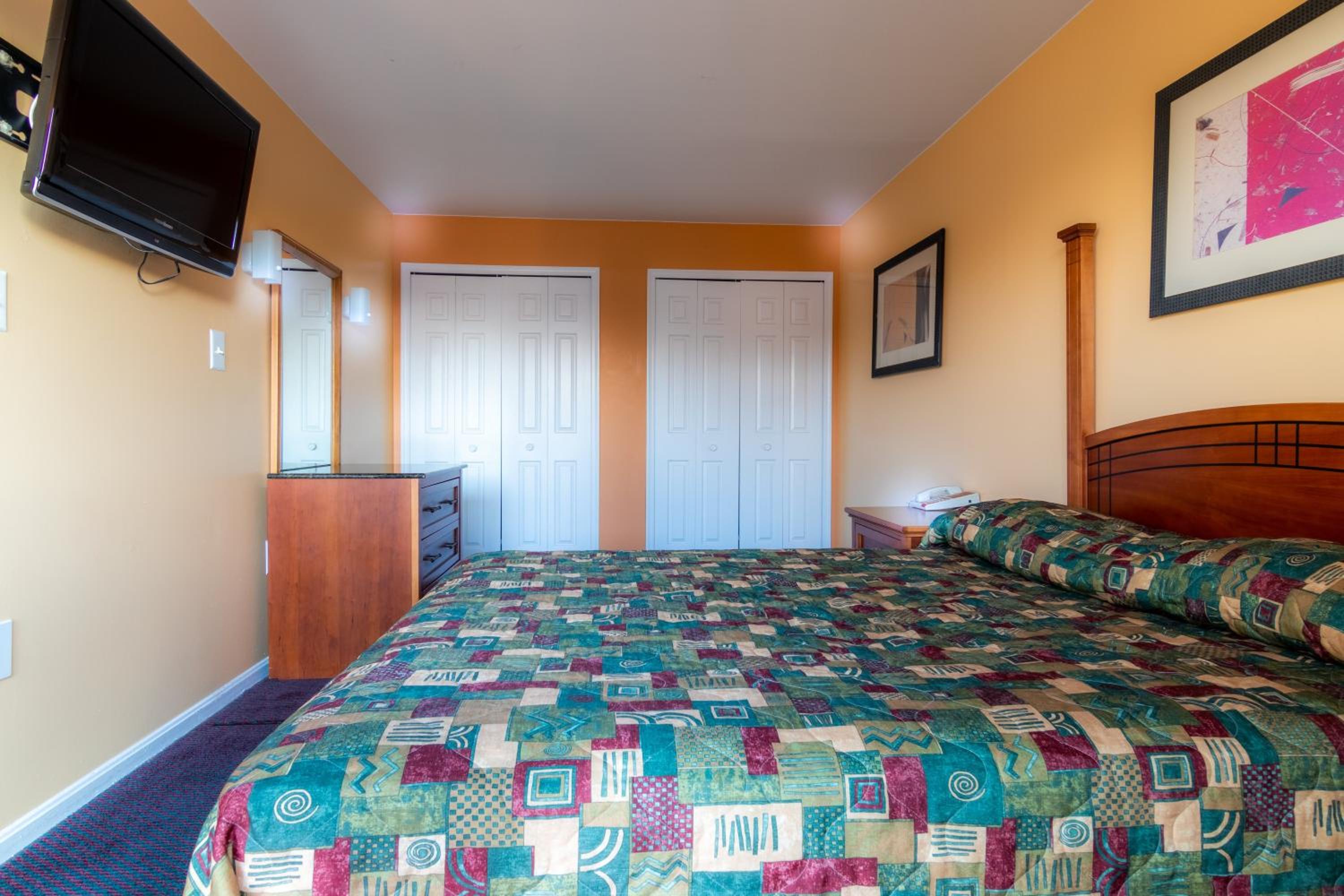 1 Bedroom, Suite, Master Suites Hotel Waldorf 2/6
