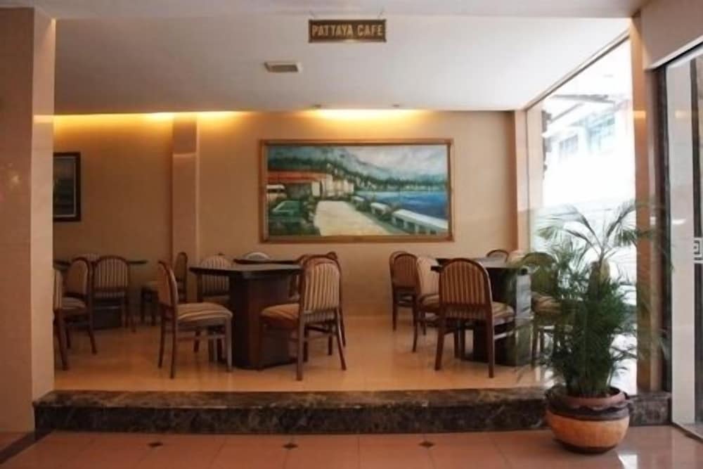 Grand Sakura Hotel 34/41