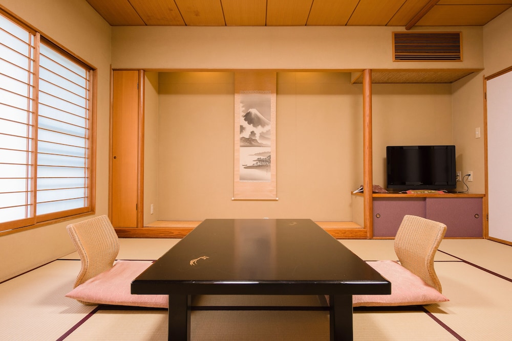 Hotel Hagoromo 42/50