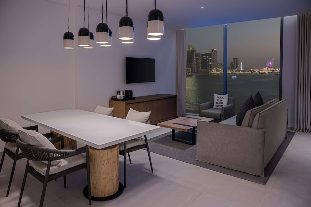 Radisson Beach Resort Palm Jumeirah 38/49