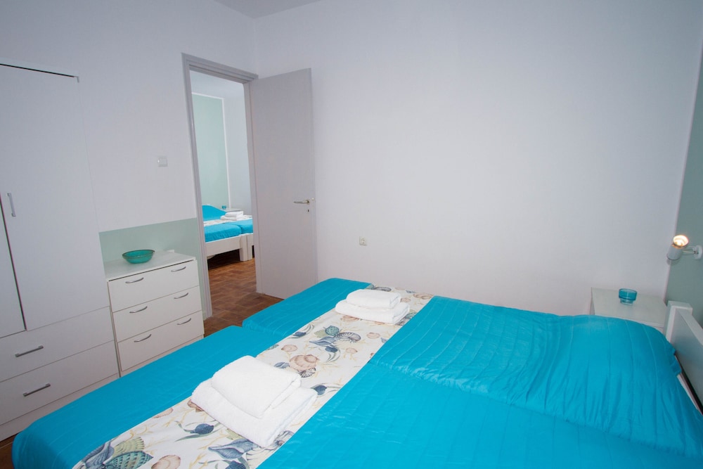ALEA MARE HOTEL 11/67