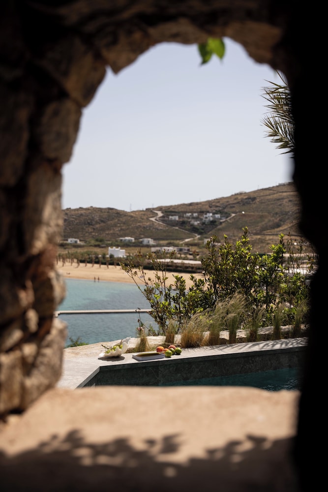 Albatros Club Mykonos 45/50