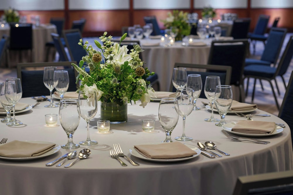 The Westin Kansas City At Crown Center 30/47