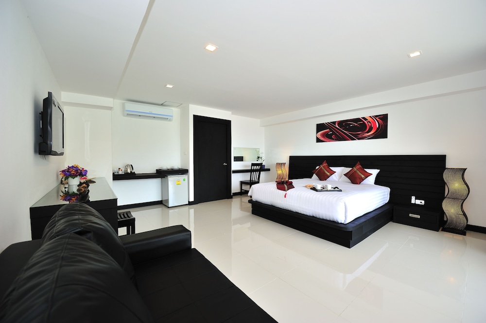 Lae Lay Suites 23/62