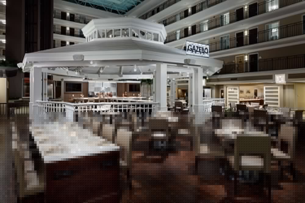 Embassy Suites by Hilton Orlando Lake Buena Vista Resort 74/100