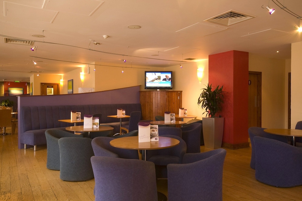 Premier Inn Edinburgh City Centre (Lauriston Place) 26/36