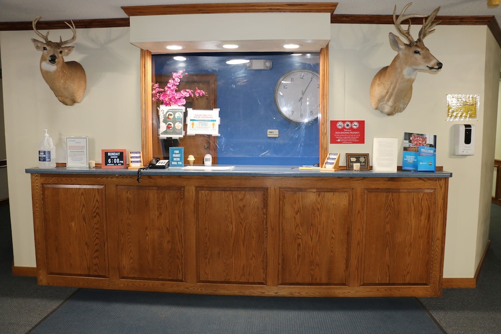 Amber Inn Motel Le Mars 4/49