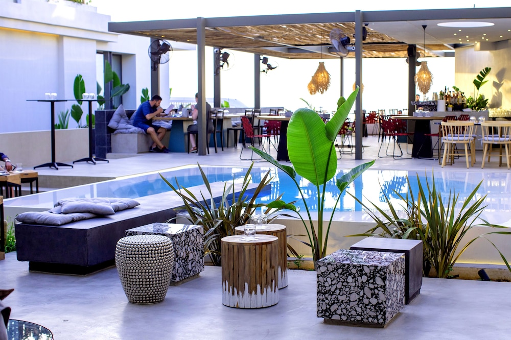 Dyo Suites 30/50