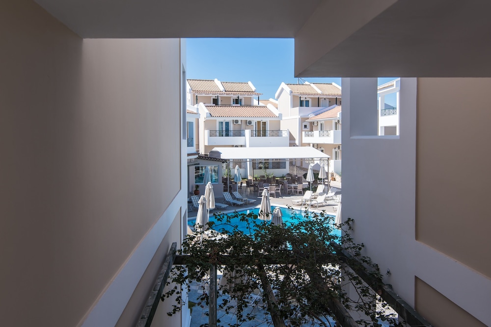 Maistrali Hotel 10/47