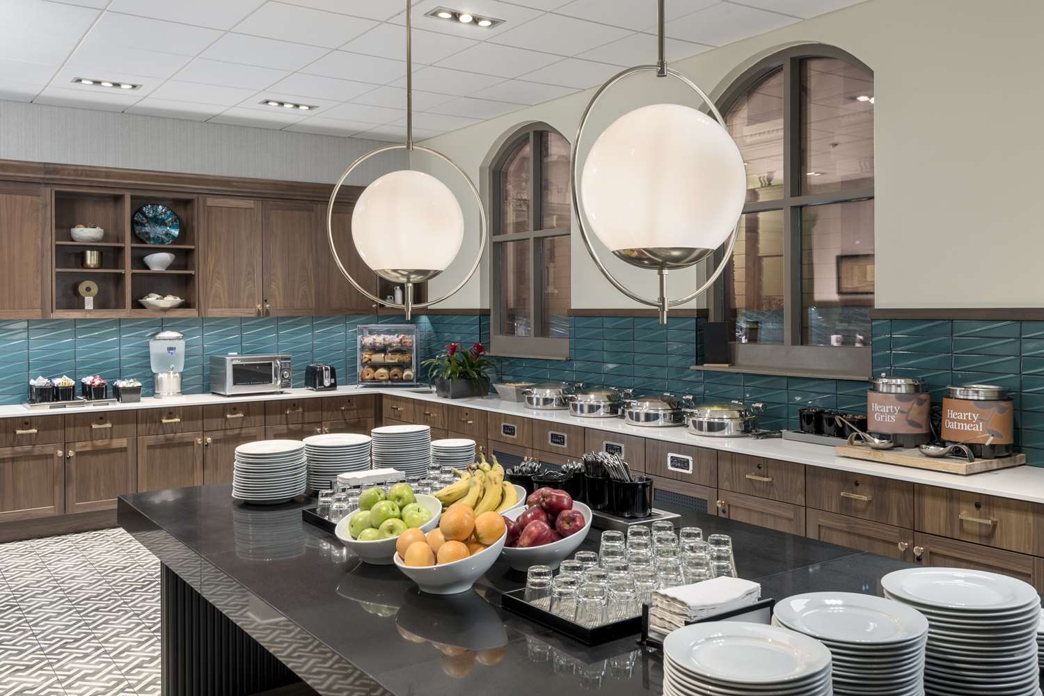 restaurant cafeteria
