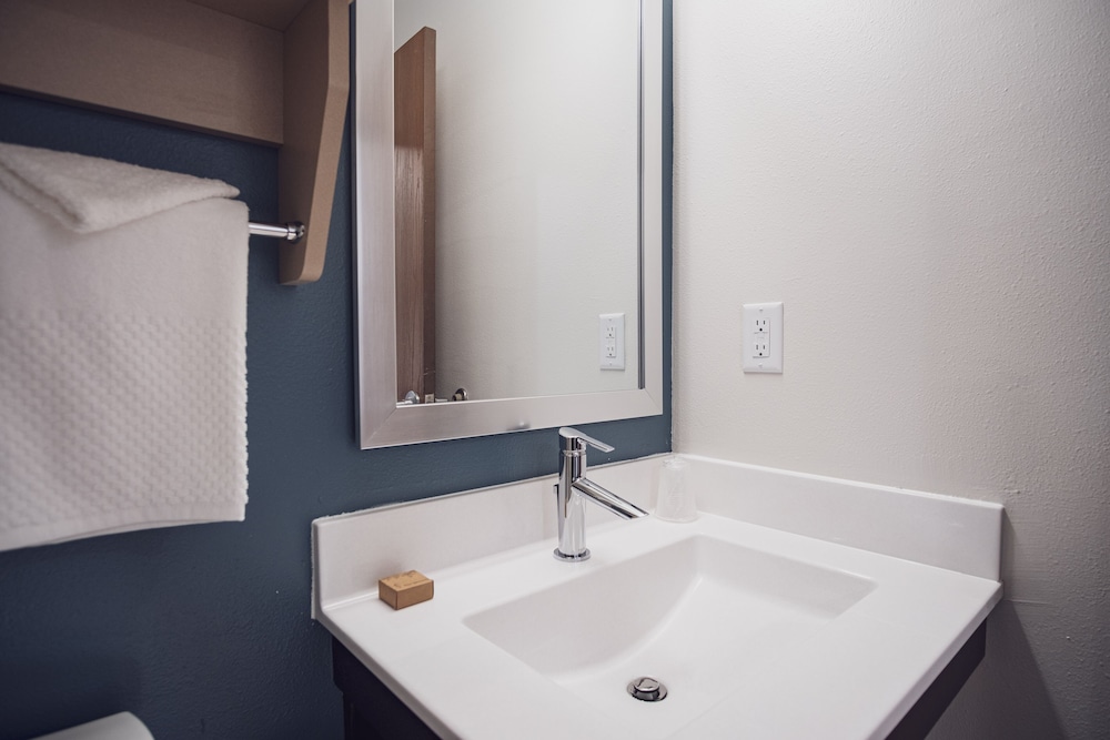 WoodSpring Suites Columbus West - Hilliard 52/53