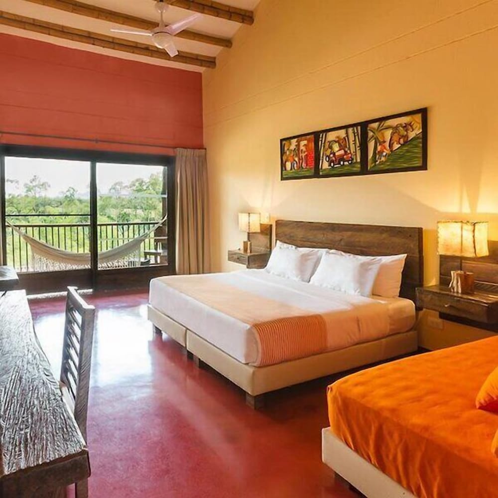 Decameron Panaca 10/50