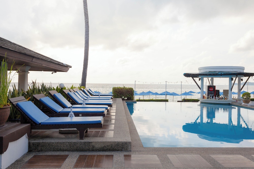 Al's Resort 44/71