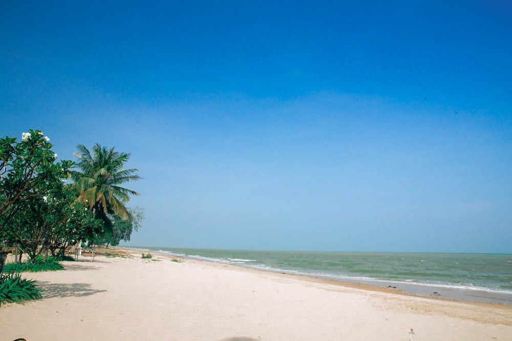 Dhevan Dara Beach Villa 44/49