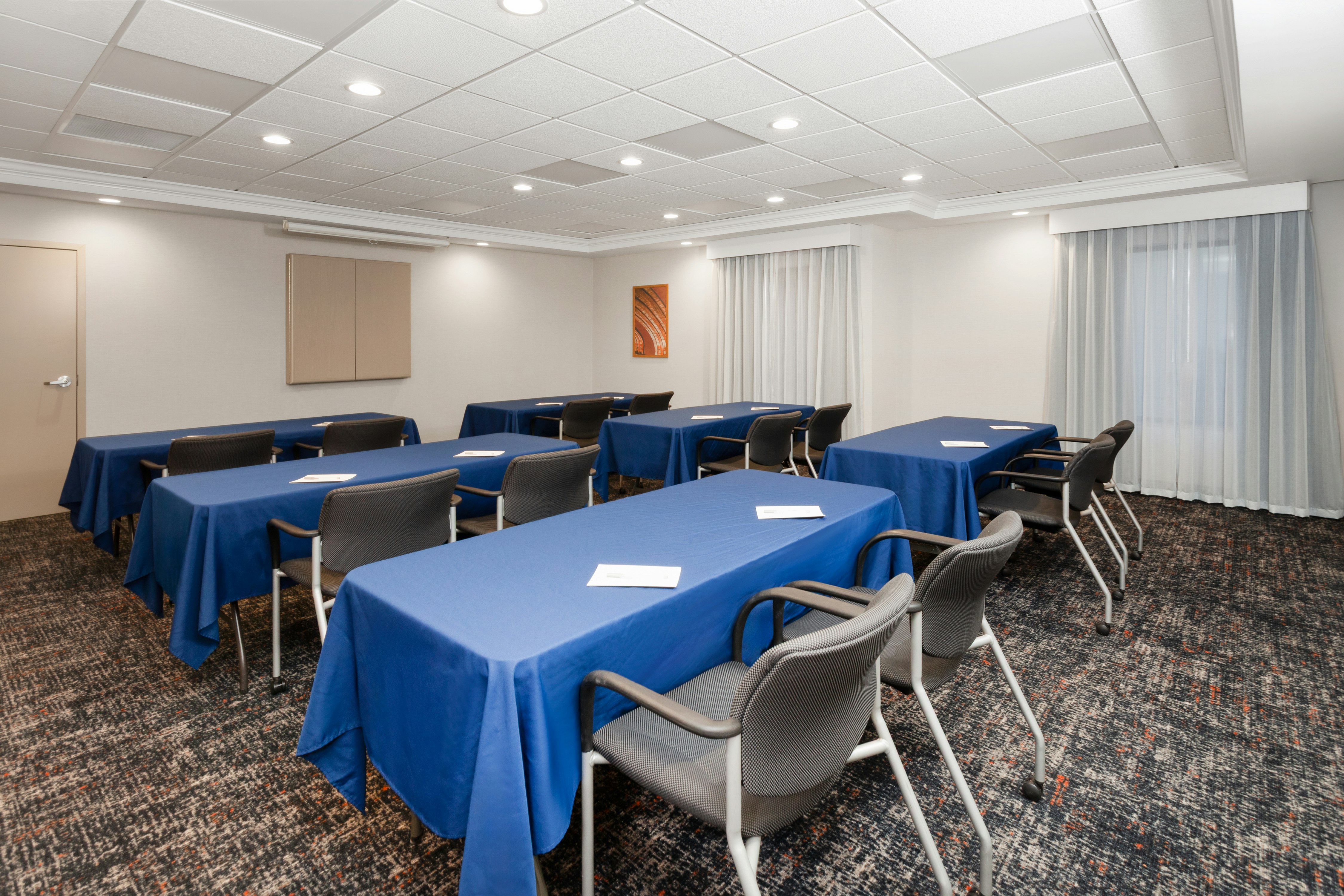 Hampton Inn & Suites Alexandria MN 38/50