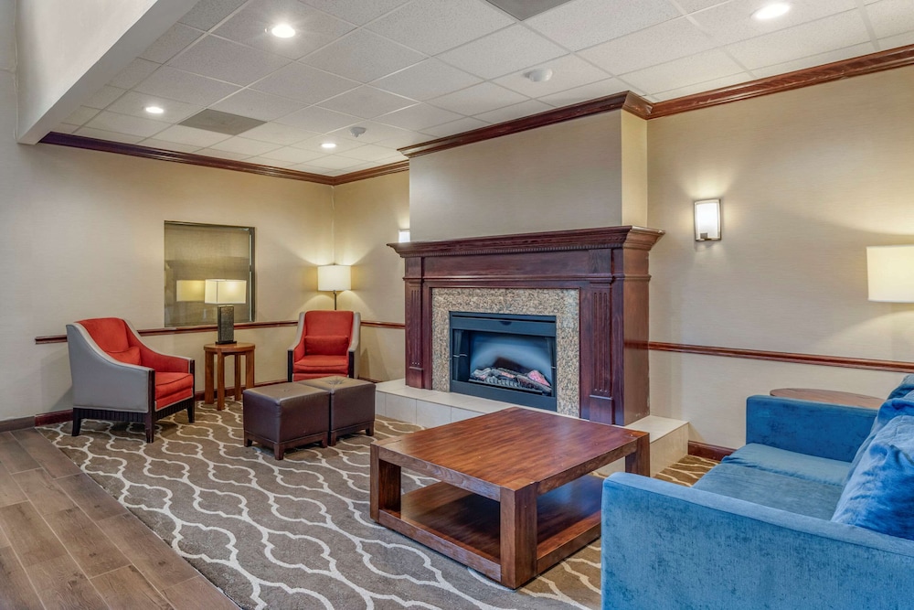 Comfort Inn & Suites St. Louis O Fallon 23/34