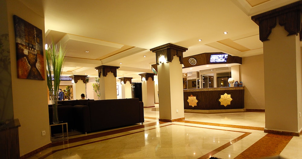 Hotel Sabah 8/42
