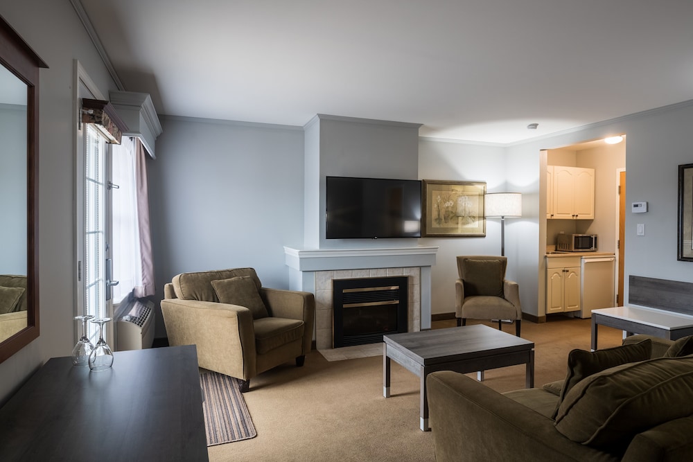 Amsterdam Inn & Suites Moncton 34/63
