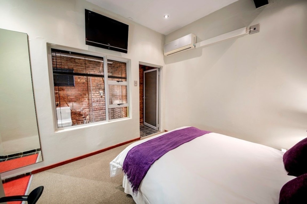 City Living Boutique Hotel 14/34