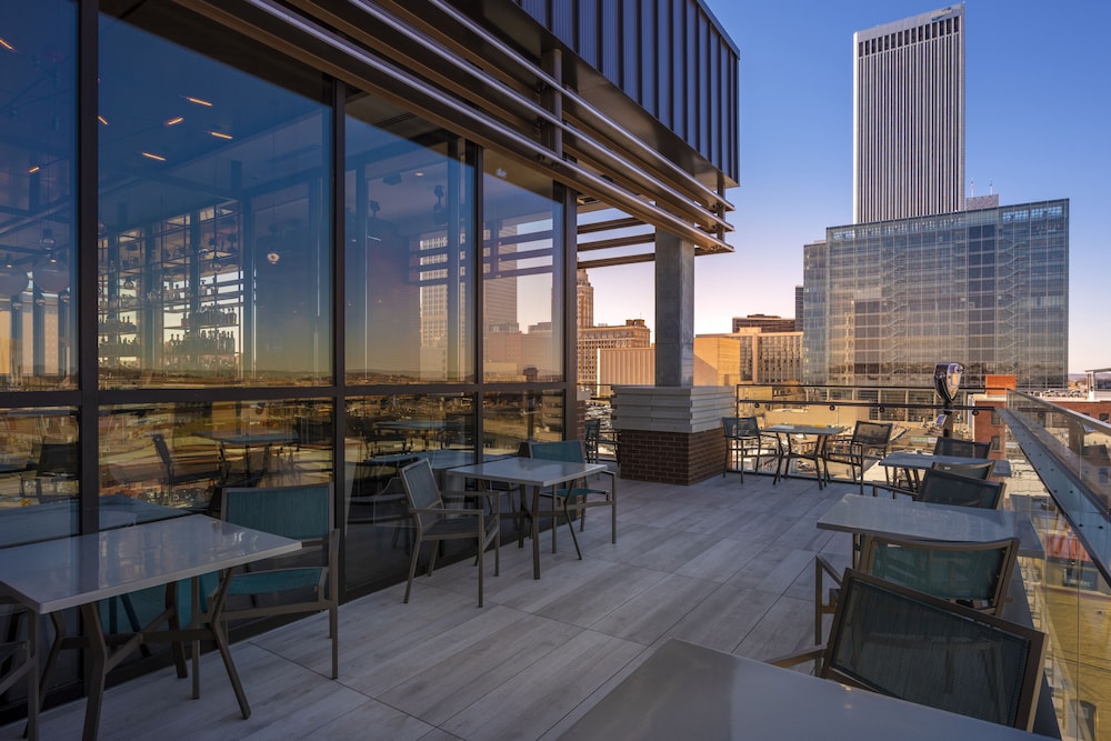 Hotel Indigo Tulsa Downtown 53/68