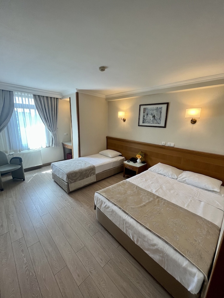 Yavuz Otel 24/49