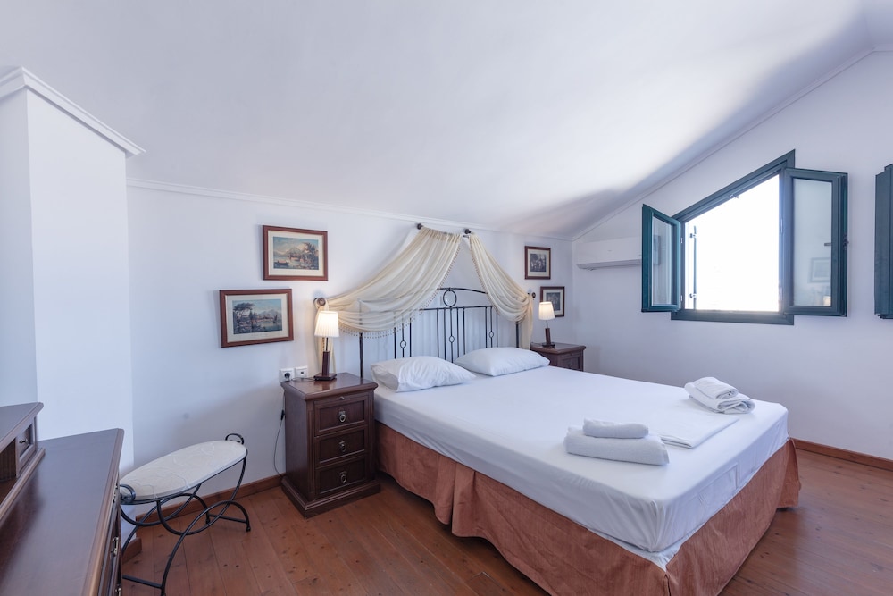 Aktaion Beach Boutique Hotel and Spa 18/79