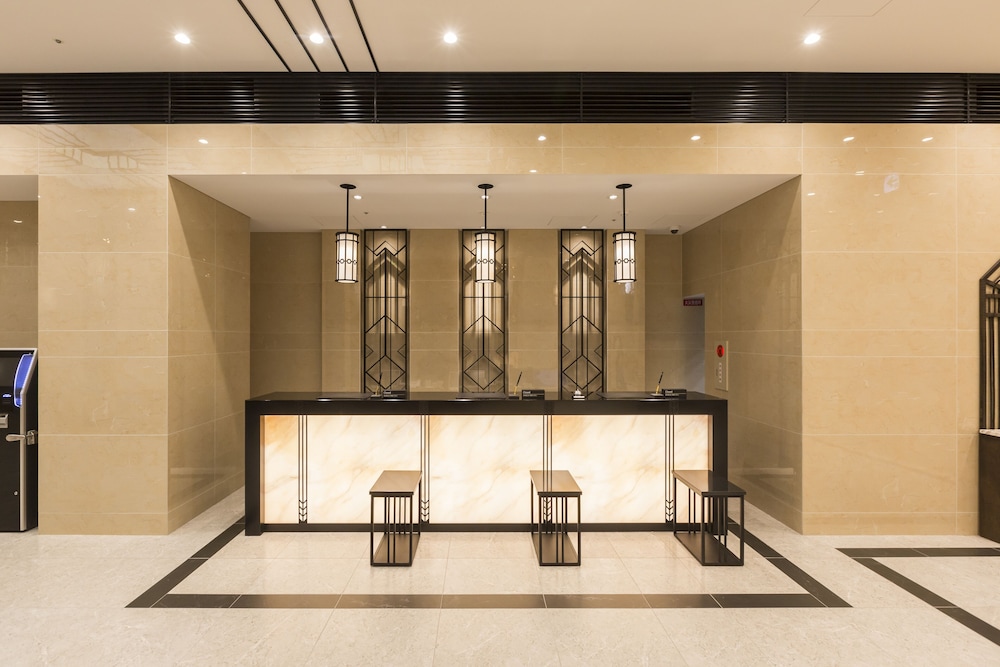 Lobby at HOTEL GEOMETIQ Osaka Umeda, an Ascend Collection Hotel, OSAKA