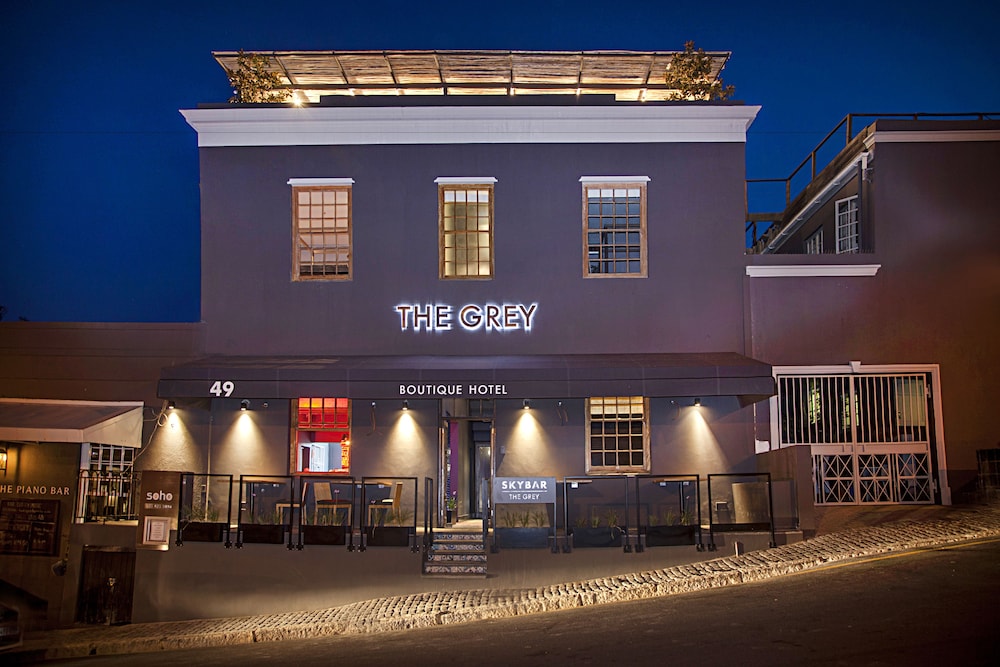 The Grey Hotel 2/78