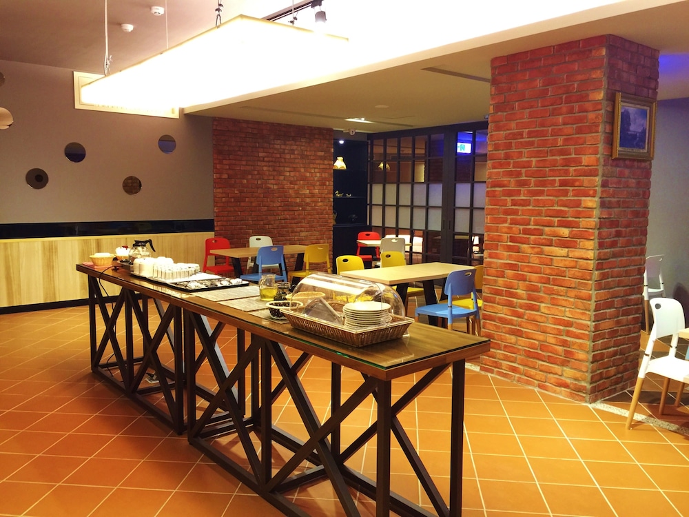 Sendale Zhubei Business Hotel 7/27