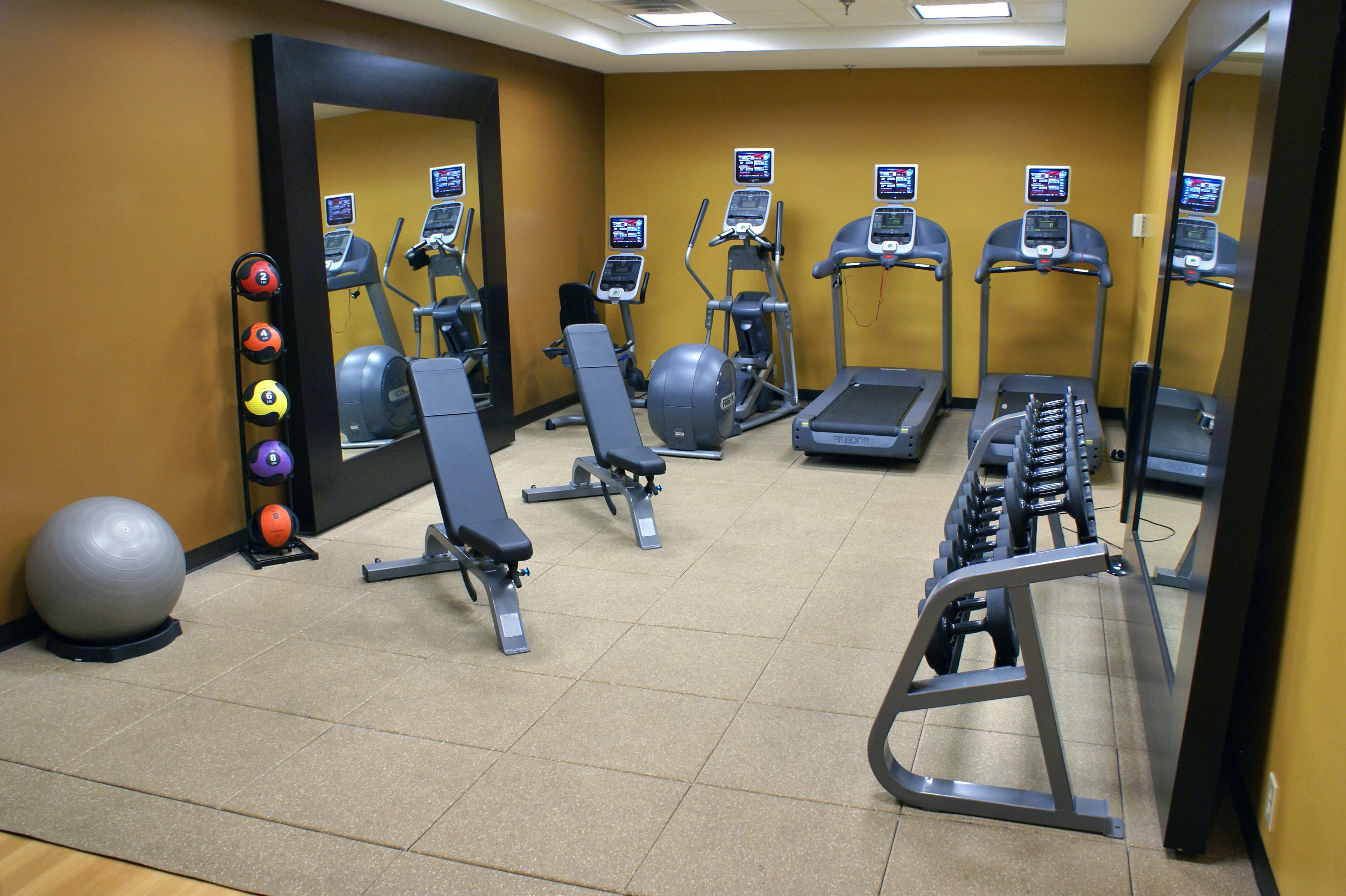 Doubletree Suites By Hilton Lexington 39/78