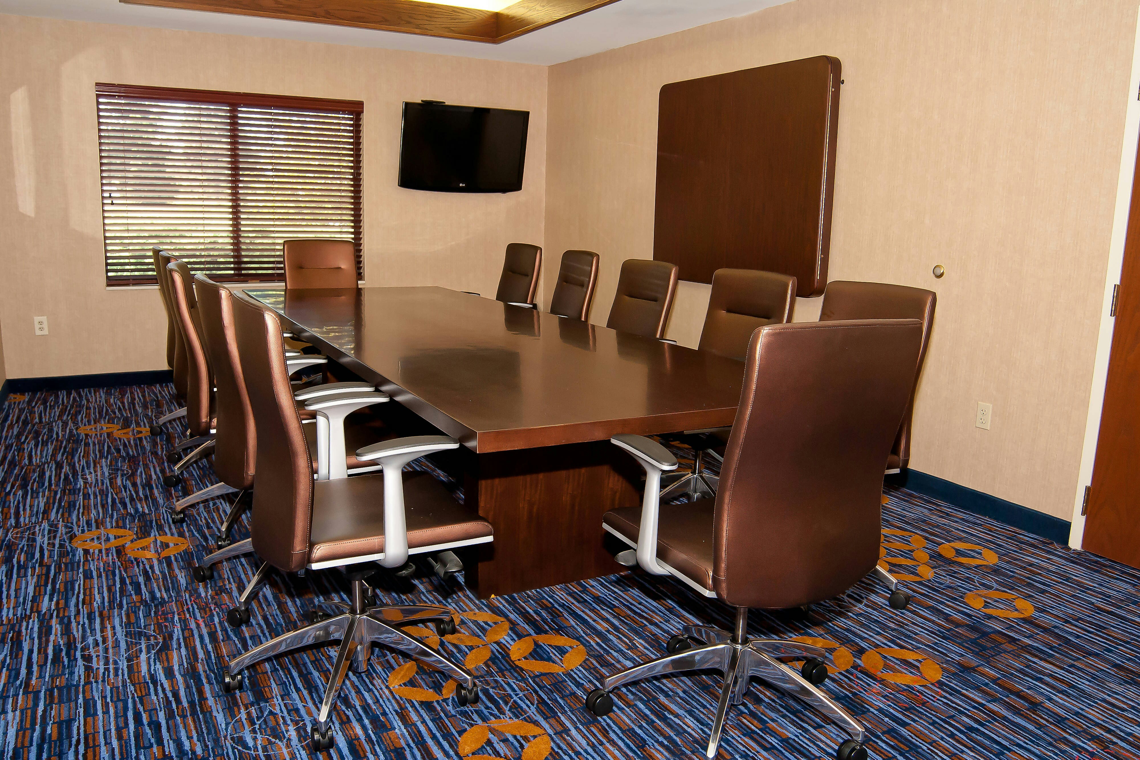 Courtyard by Marriott Cincinnati Airport 39/46