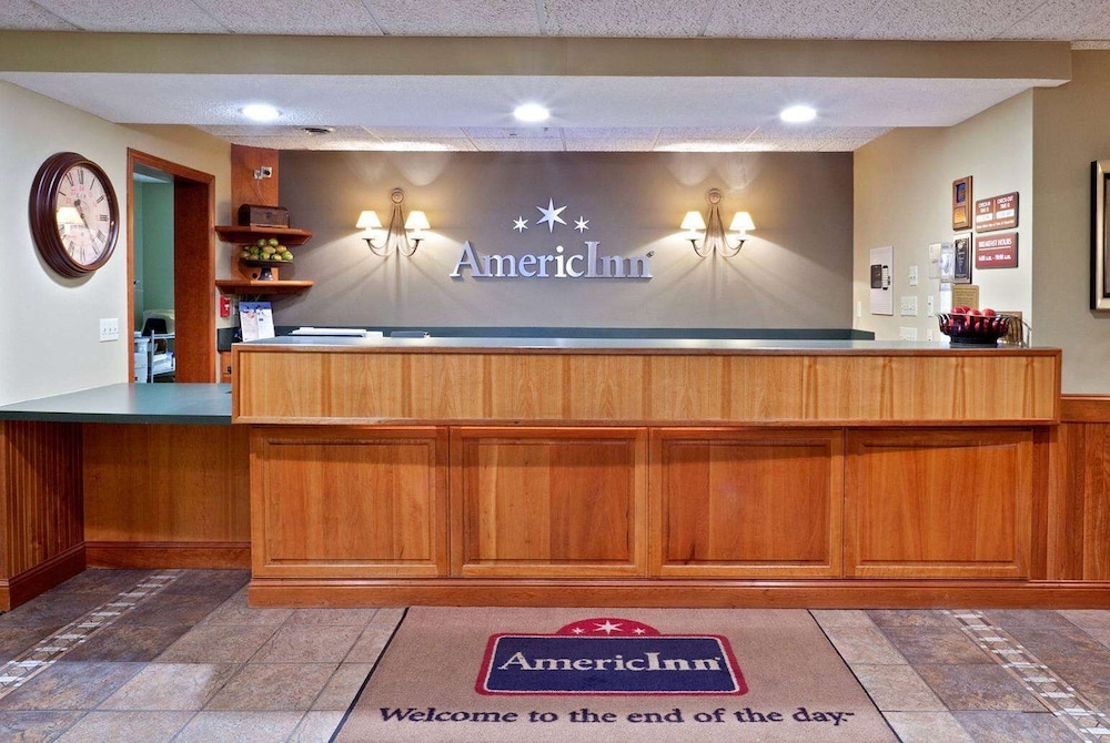 AmericInn By Wyndham West Burlington 5/45