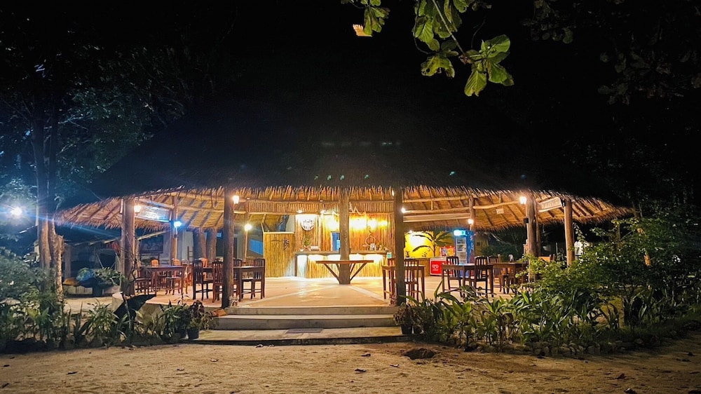 The Tropical Hideaway Kohchang 6/52