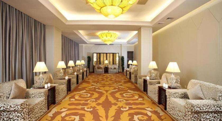Jian Guo Hotel Yun Cheng 31/50