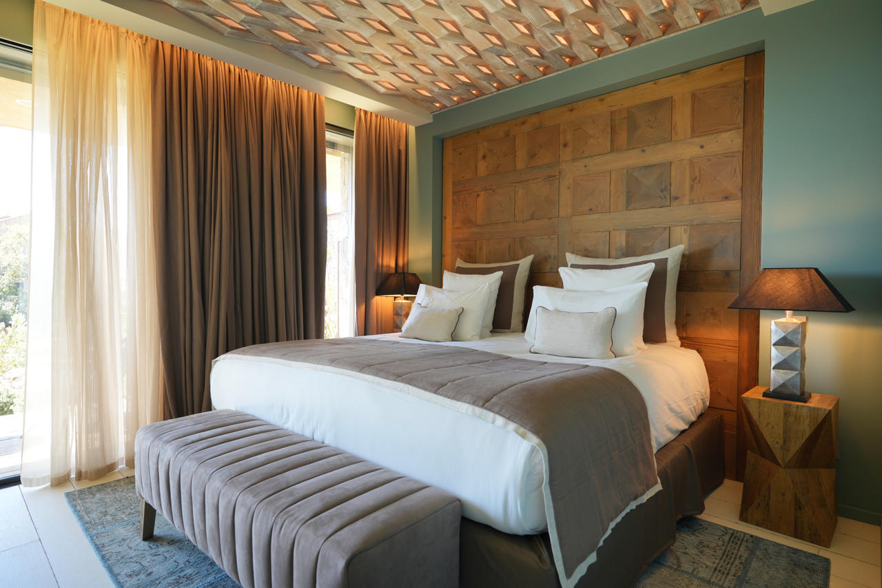 Les Regalia Hotel & Spa 20/91