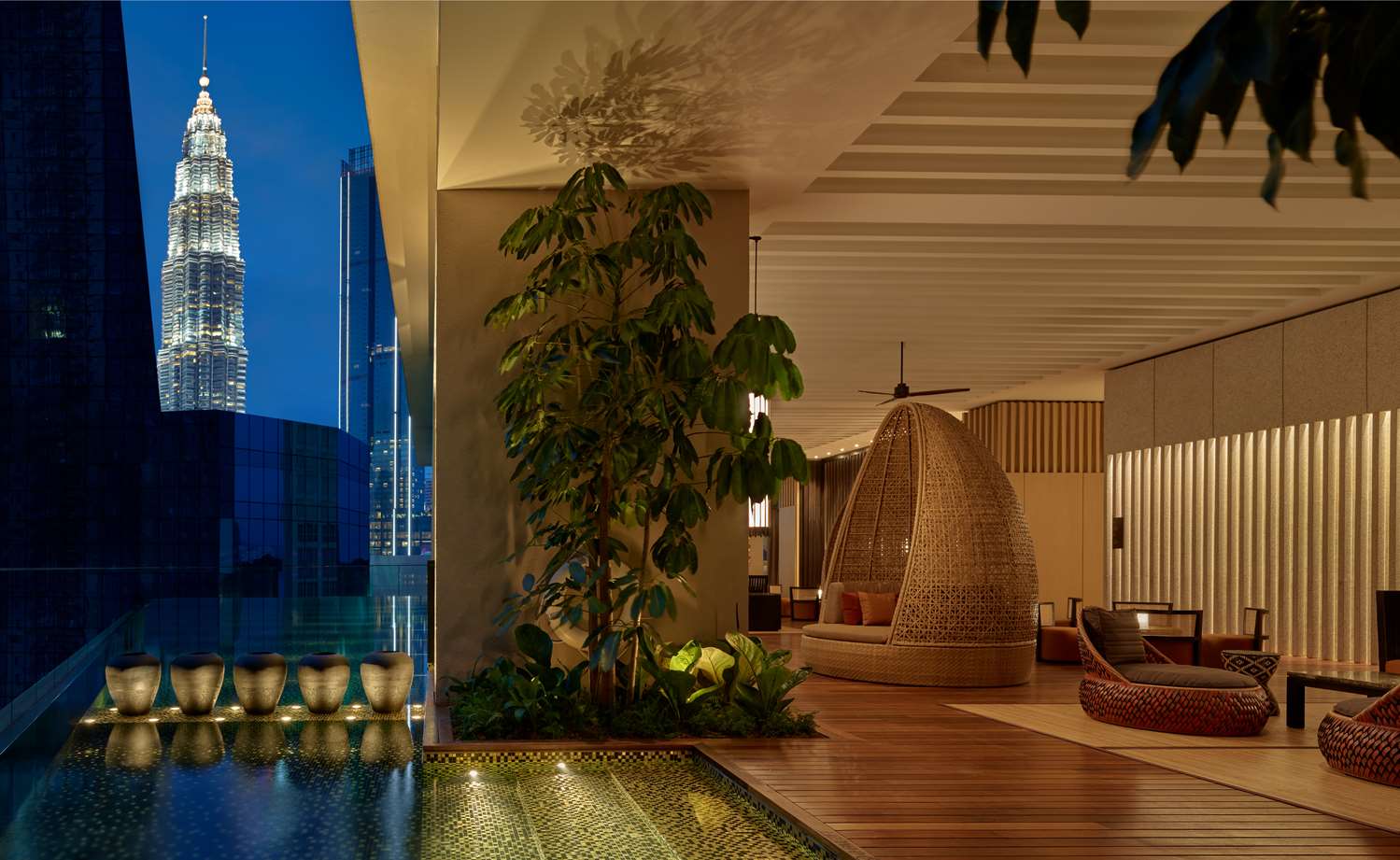 The RuMa Hotel and Residences 7/18