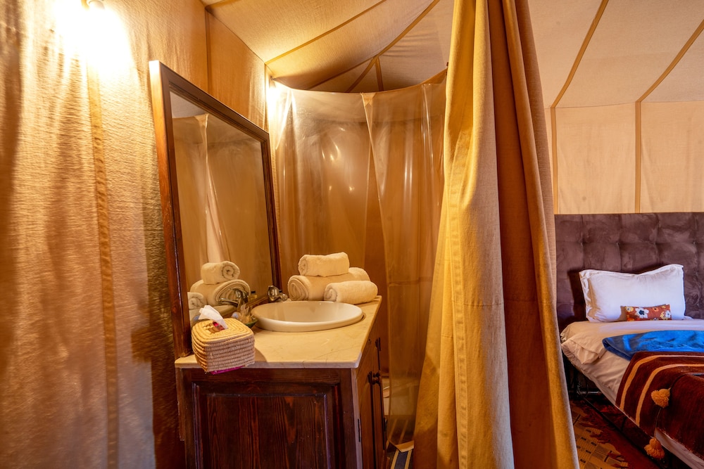 Erg Chegaga Desert Luxury Camp 6/11