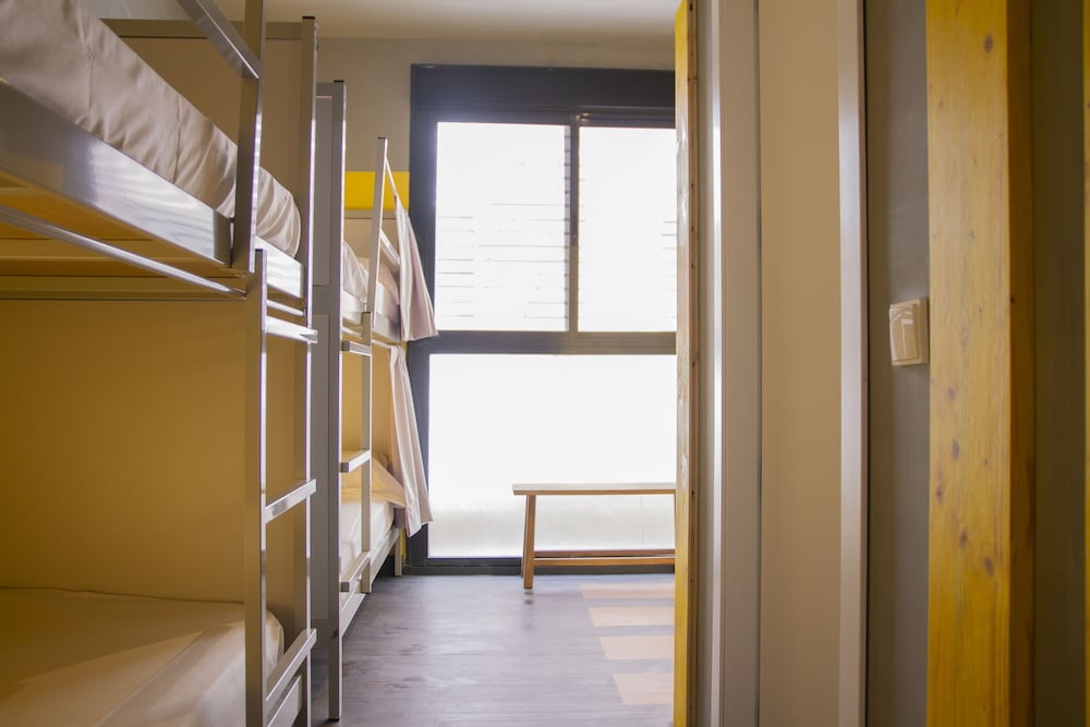 Youth Hostel Center Valencia 35/42