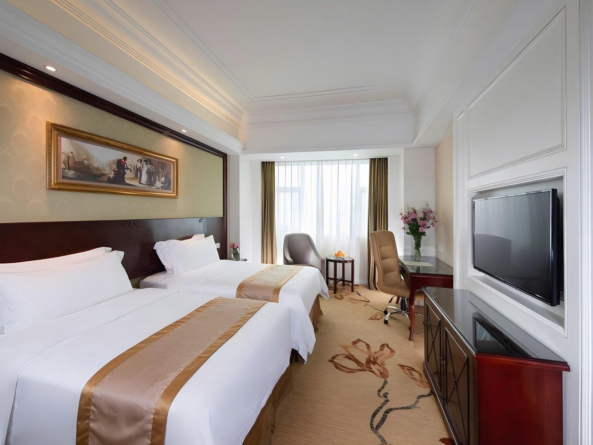 SUPERIOR, TWIN BEDS