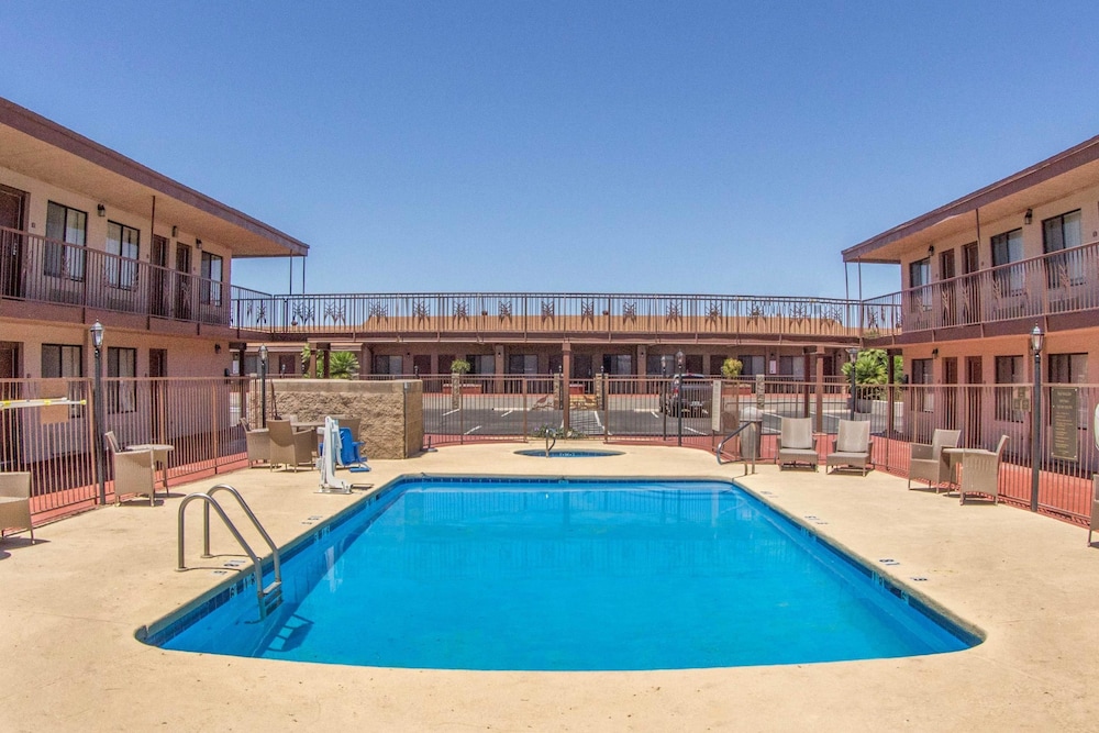Quality Inn Benson I-10 Exit 304 1/49
